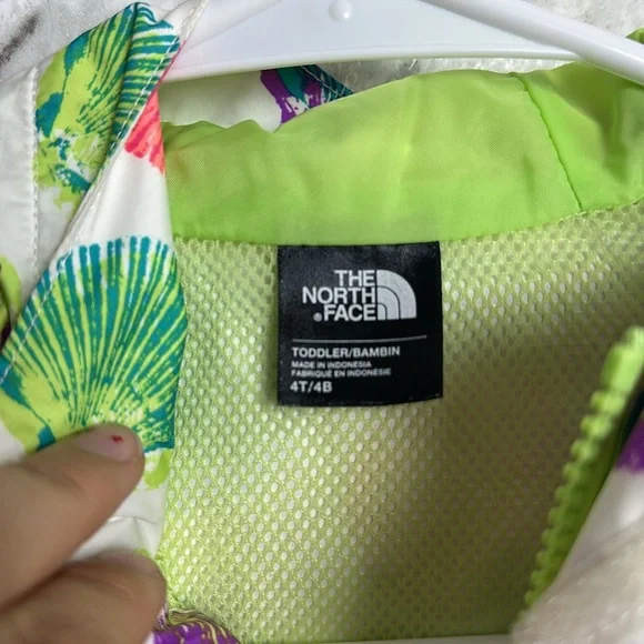 The North Face Multicolor seashell Toddler windbreaker Jacket - Picture 5 of 7
